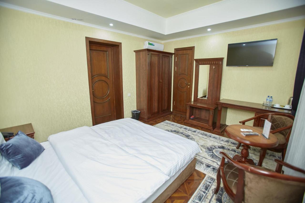 Hotel Shahdil Samarkand Bagian luar foto